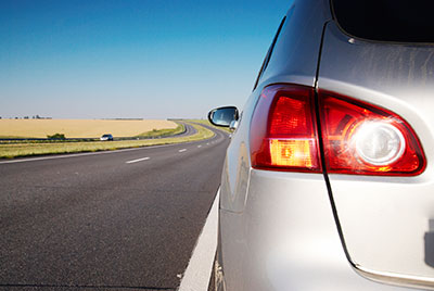 distractions to avoid on the road